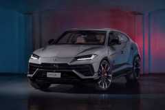 lamborghini-urus-s-1