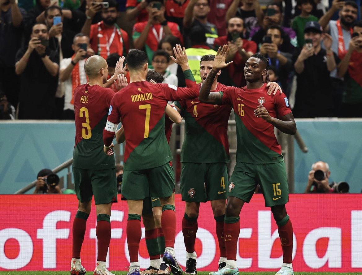 منتخب البرتغال يسحق سويسرا ويتأهل لملاقاة المغرب فى ربع نهائي كأس العالم قطر 2022.